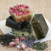 Quel savon naturel choisir pour se laver ?