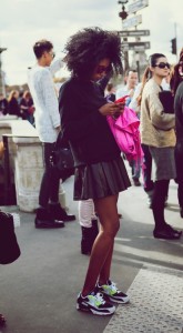 Comment bien porter les sneakers?