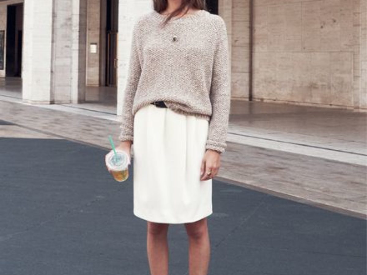 robe avec pull par dessus