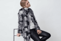 Comment porter un manteau en fausse fourrure ?