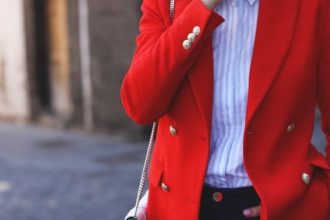 Comment porter la couleur rouge ?