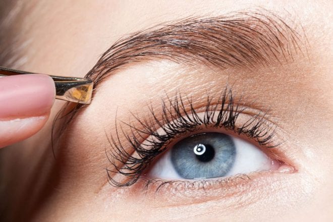 Comment faire mes sourcils sans me louper ? 