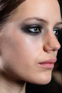 Les 5 pires erreurs de maquillage !