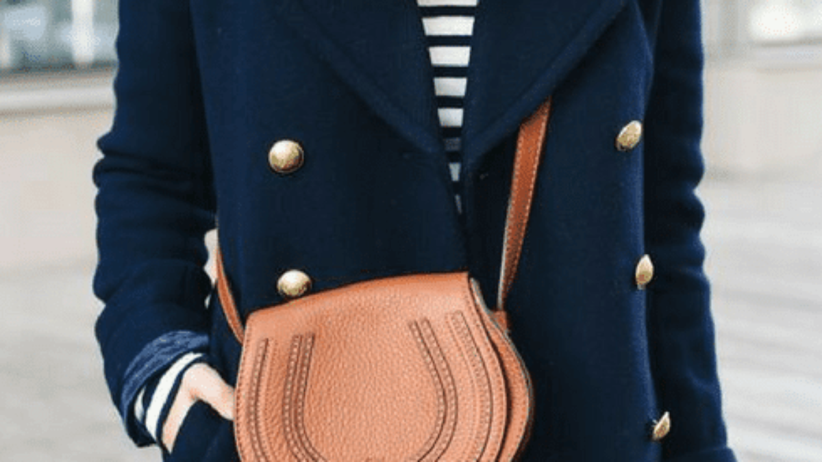 robe bleu marine quelle veste