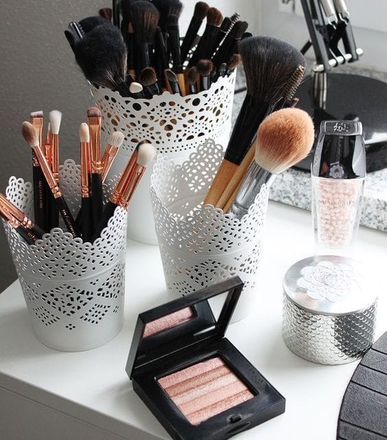Ranger son maquillage : 4 astuces pour s’organiser !