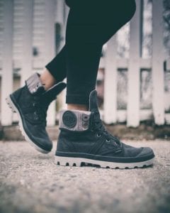Porter les chaussures Palladium - Bien Habillée