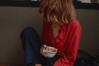 Comment bien s’habiller quand on est petite ?