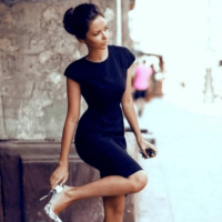 Robe noire : un basique incontournable dans votre garde-robe