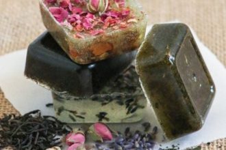 Quel savon naturel choisir pour se laver ?