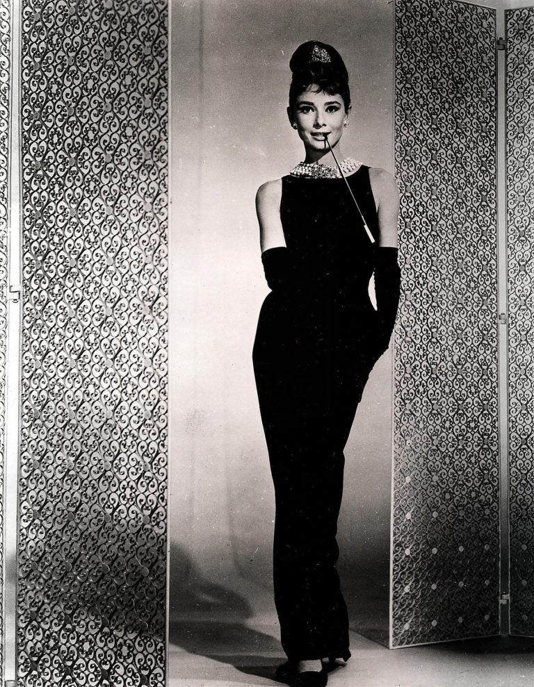 Audrey hepburn breakfast at tiffanys Bien Habill e audrey-hepburn-breakfast-at-tiffanys-bien-habill-e